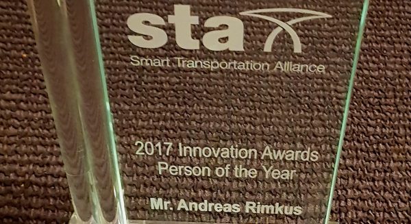 Engagement für die Vision Smart City: Andreas Rimkus in Brüssel als "Person of the Year" ausgezeichnet!