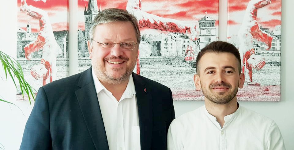 Erfahrungsbericht von Alfred Gjeloshi zu seiner Zeit im Büro von Andreas Rimkus