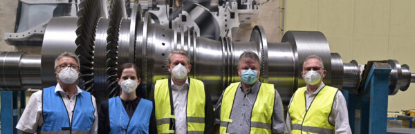 Aufbau einer Wasserstoffwirtschaft in NRW: SPD-Bundestagsabgeordnete diskutieren mit MAN Energy Solutions